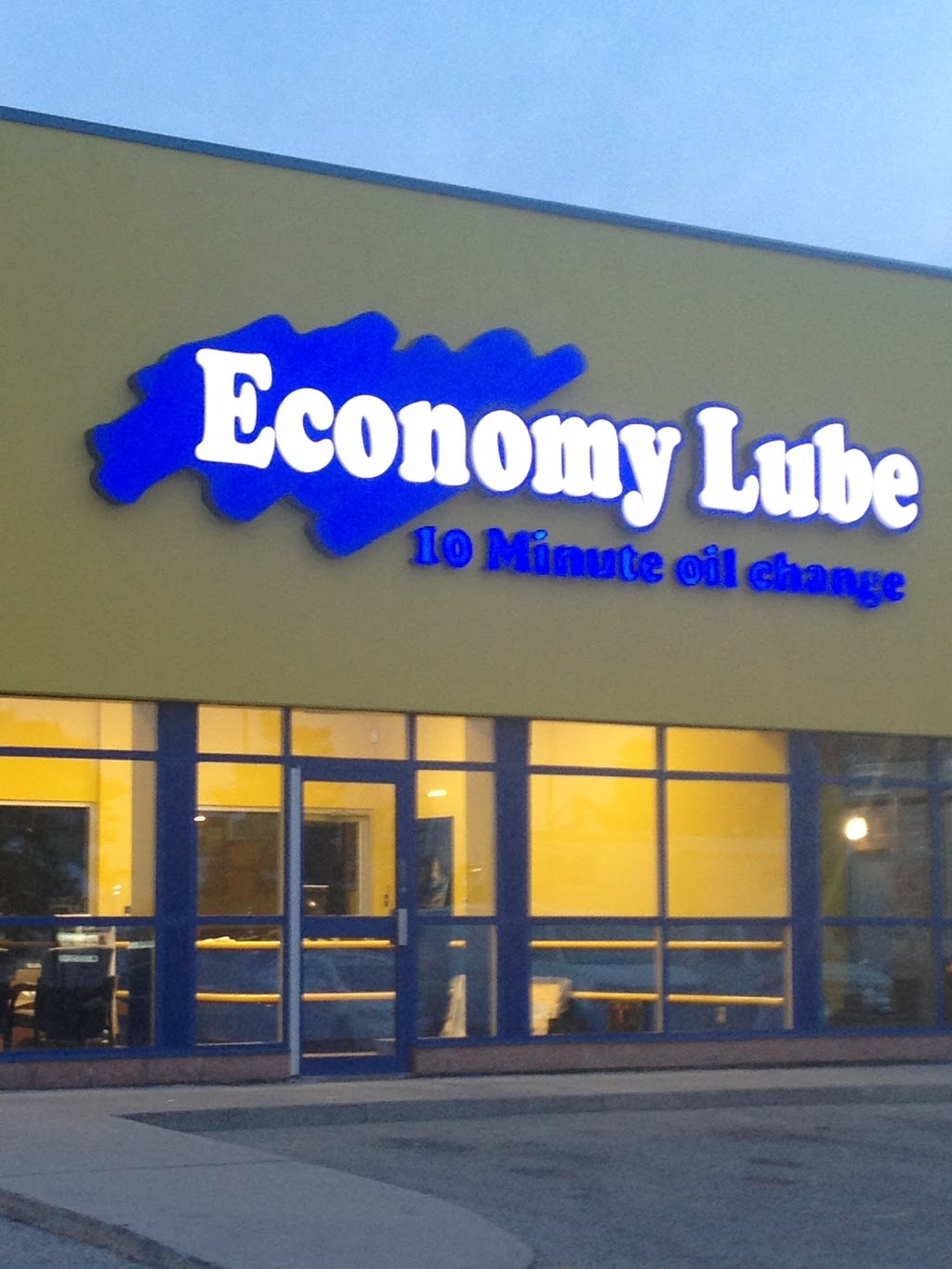 Economy Lube and Tire | 87 Gordon St, Guelph, ON N1H 4H7, Canada | Phone: (519) 823-9515