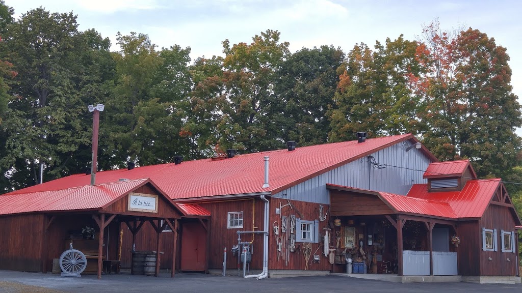 Cabane à Tétreault | 3355 Boulevard Laurier, Sainte-Madeleine, QC J0H 1S0, Canada | Phone: (450) 795-3476