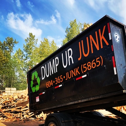 Dump Ur Junk Disposal - Disposal Bin Rentals Surrey | 16499 64 Ave #201, Surrey, BC V3S 6V7, Canada | Phone: (604) 365-5865