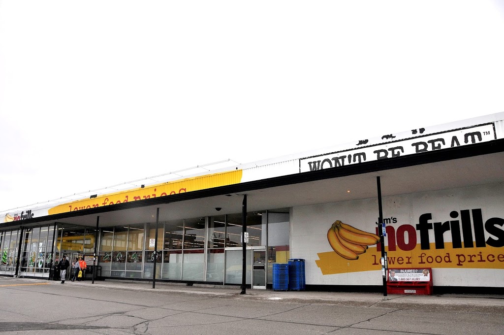 Jims No Frills | 10488 Yonge St, Richmond Hill, ON L4C 3G7, Canada | Phone: (866) 987-6453