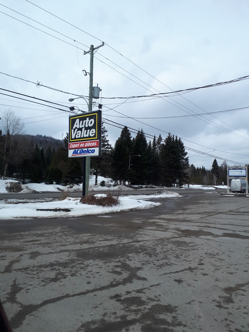 Auto Value Val-David | 1855 QC-117, Val-David, QC J0T 2N0, Canada | Phone: (819) 322-6983