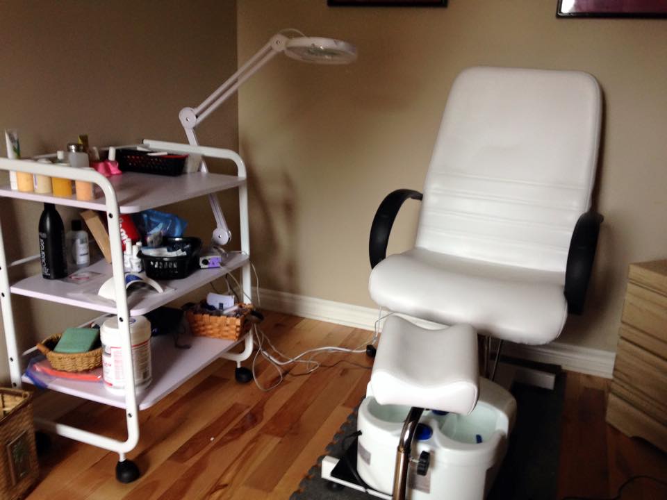 Nathalie Clément Technicienne en Soins de Pieds | 767 Rue Saint-Isidore, Saint-Lin - Laurentides, QC J5M 2V1, Canada | Phone: (514) 995-7966