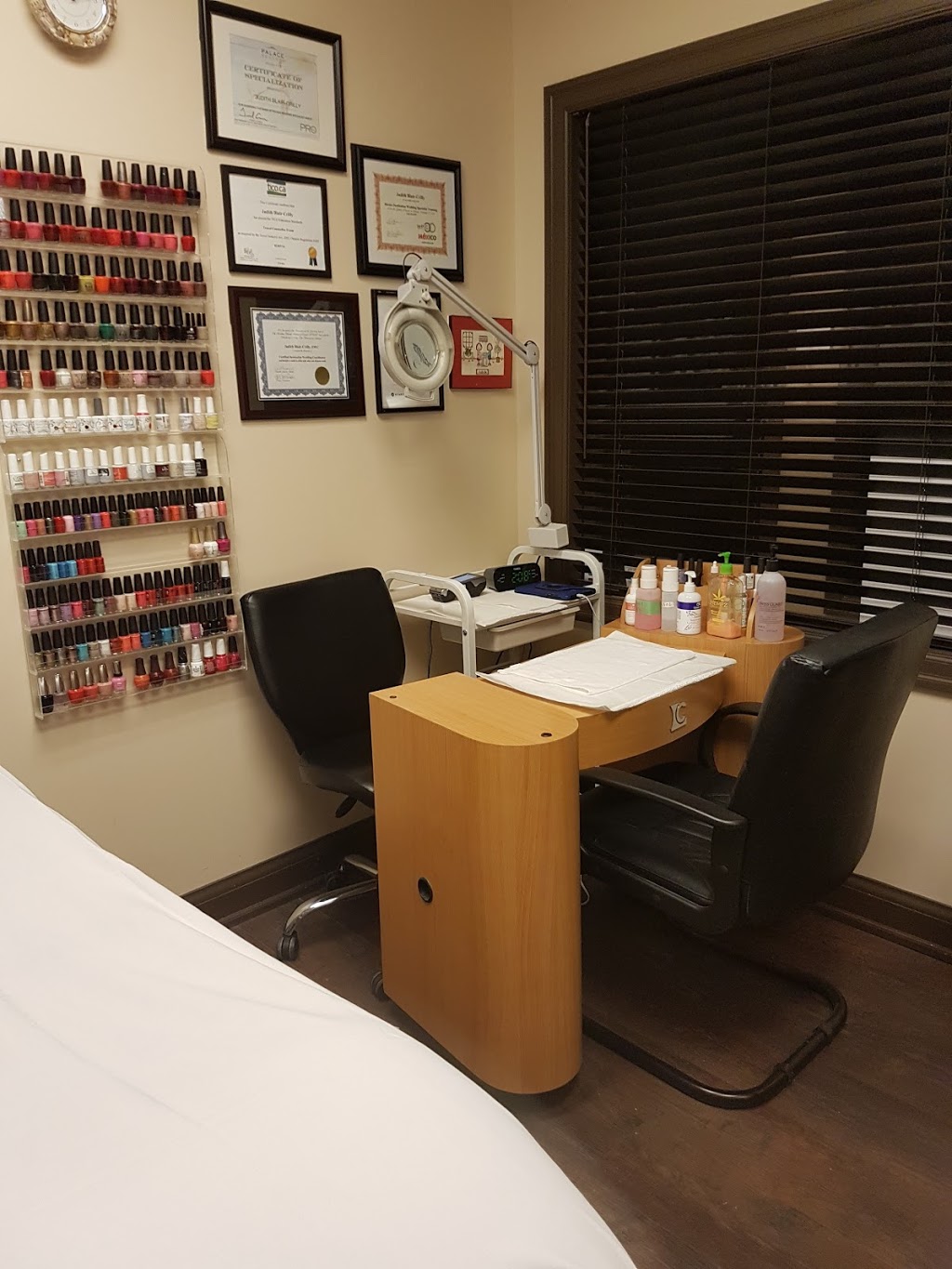 Beauty Salon and Spa | 4335 Bloor St W, Etobicoke, ON M9C 2A5, Canada | Phone: (416) 621-3000