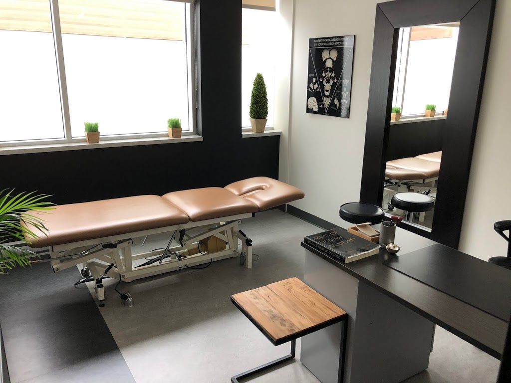 Centre de médecine sportive de Laval | 4650 Desserte S Autoroute 440, Laval, QC H7T 2Z8, Canada | Phone: (450) 688-0445