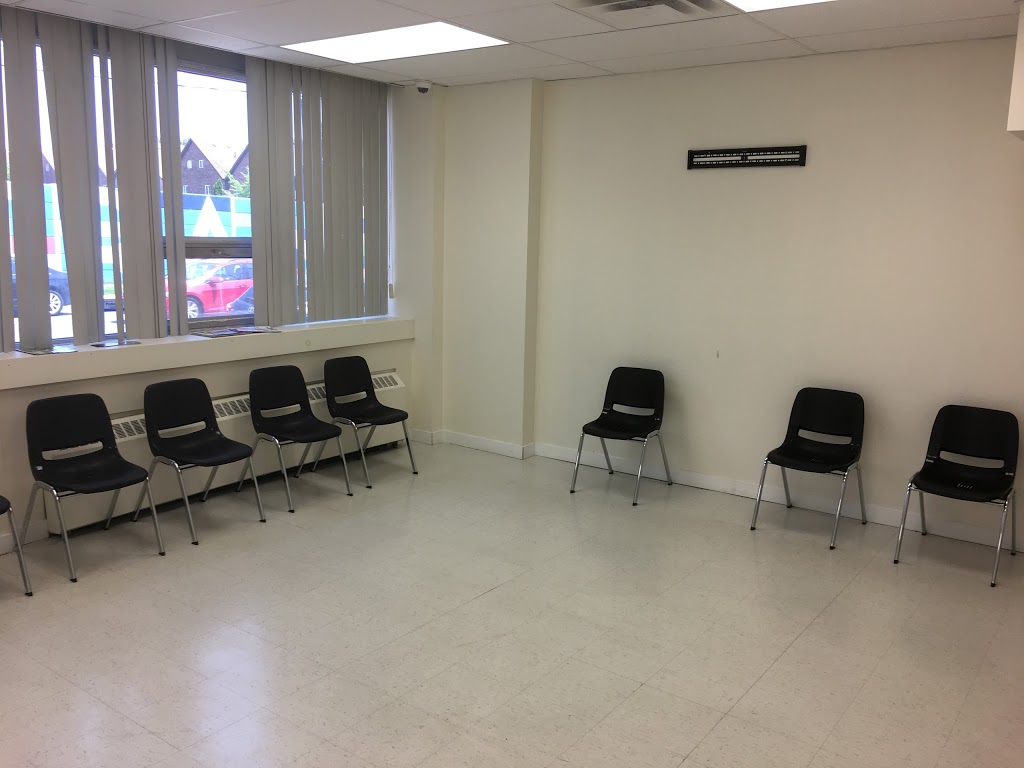 Monarch Park Clinic | 100-688 Coxwell Ave, Toronto, ON M4C 3B7, Canada | Phone: (416) 462-1777