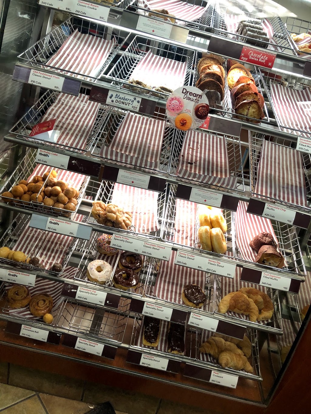 Tim Hortons | 452 St Clair St, Chatham-Kent, ON N7L 3K7, Canada | Phone: (519) 354-9490