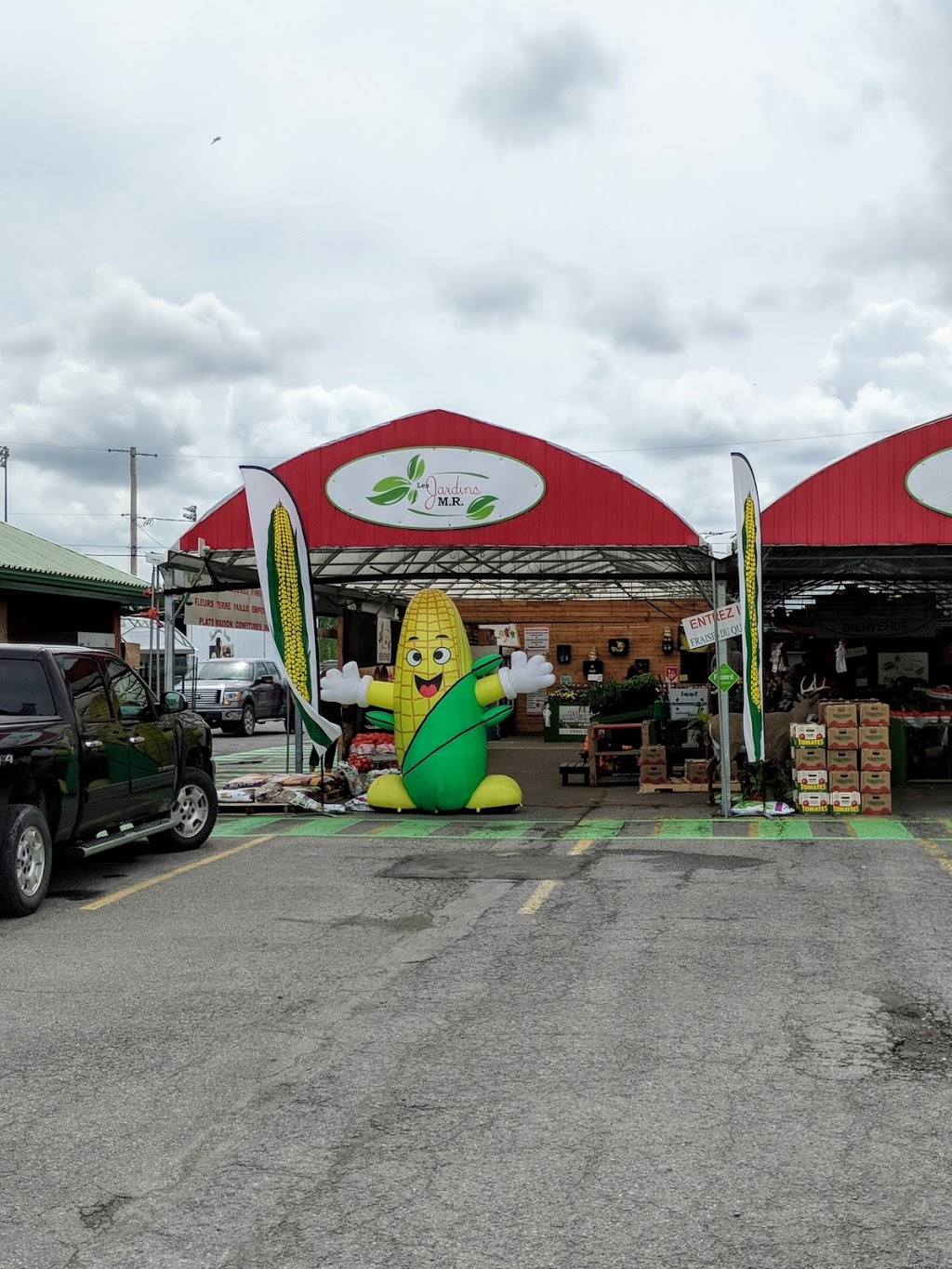 Aux Délices De La Gare | 2L6, 1100 Chemin de Saint-Jean, La Prairie, QC J5R 2L7, Canada | Phone: (450) 444-4273