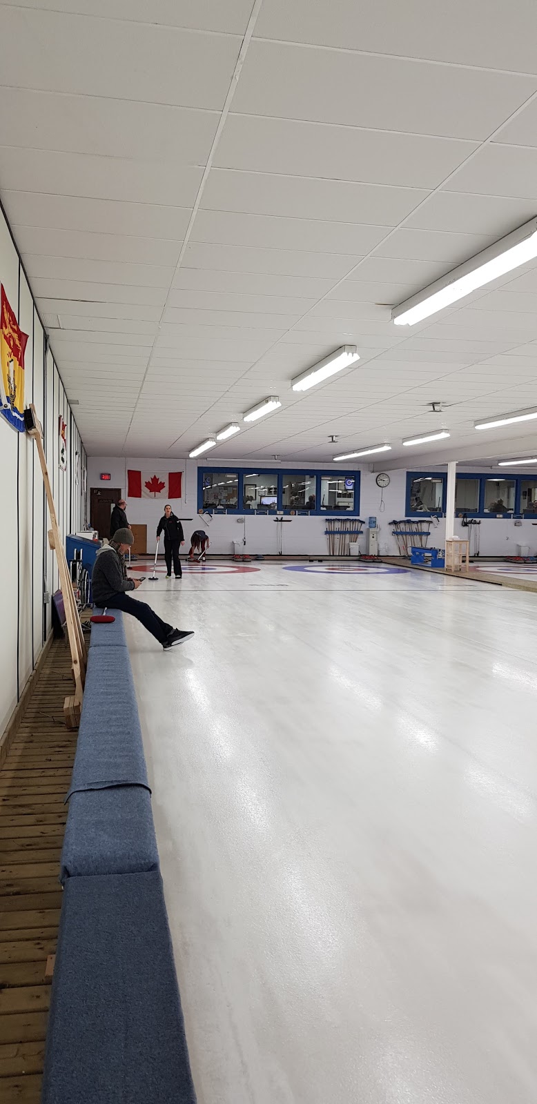 Carleton Heights Curling Club | 1436 Normandy Crescent, Nepean, ON K2C 3H4, Canada | Phone: (613) 224-6224