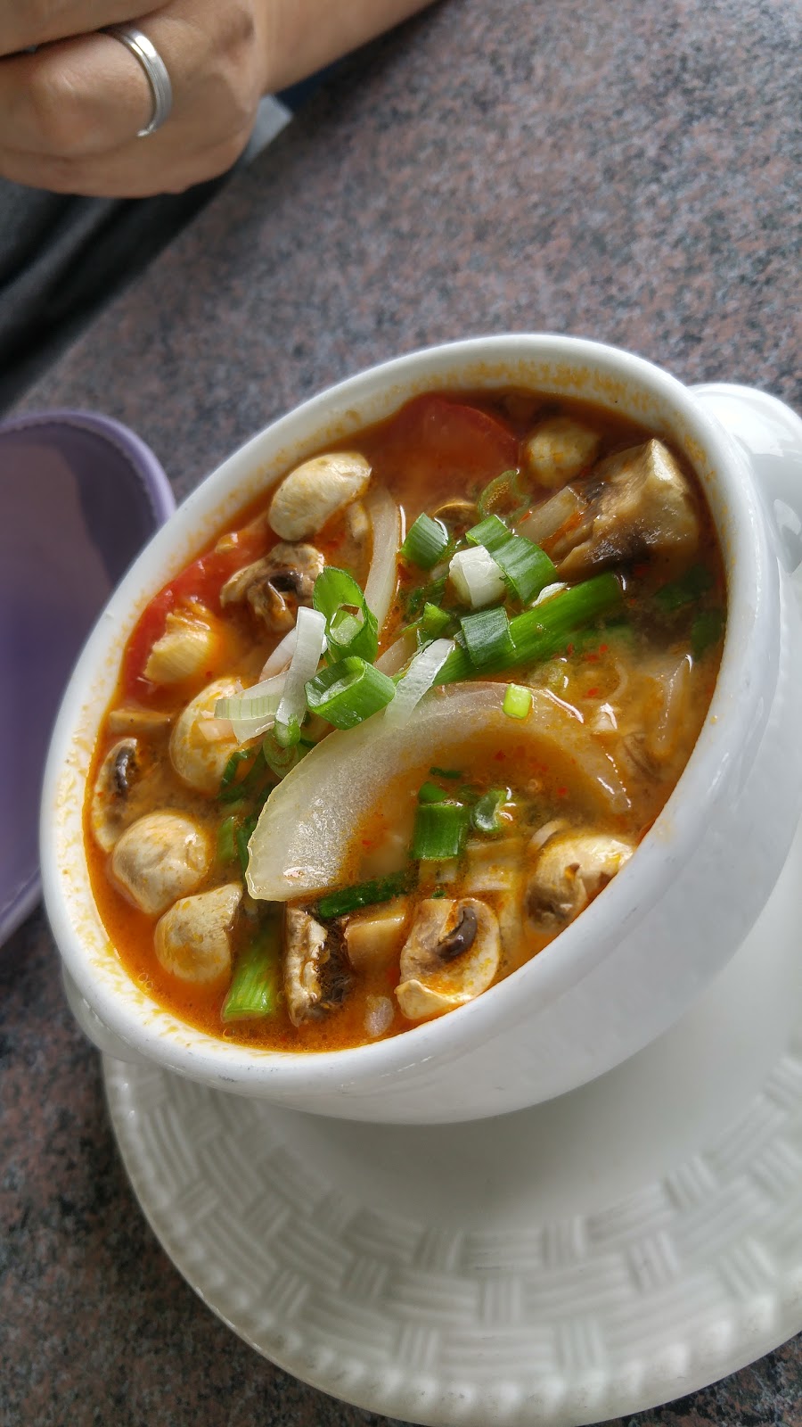 Chada Thai | 825 Peace Portal Dr, Blaine, WA 98230, USA | Phone: (360) 332-3267