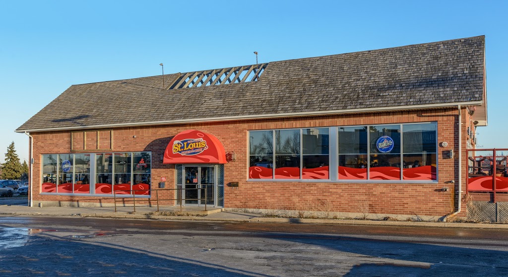 St. Louis Bar & Grill | 2508 Hampshire Gate, Oakville, ON L6H 6A2, Canada | Phone: (905) 829-1223