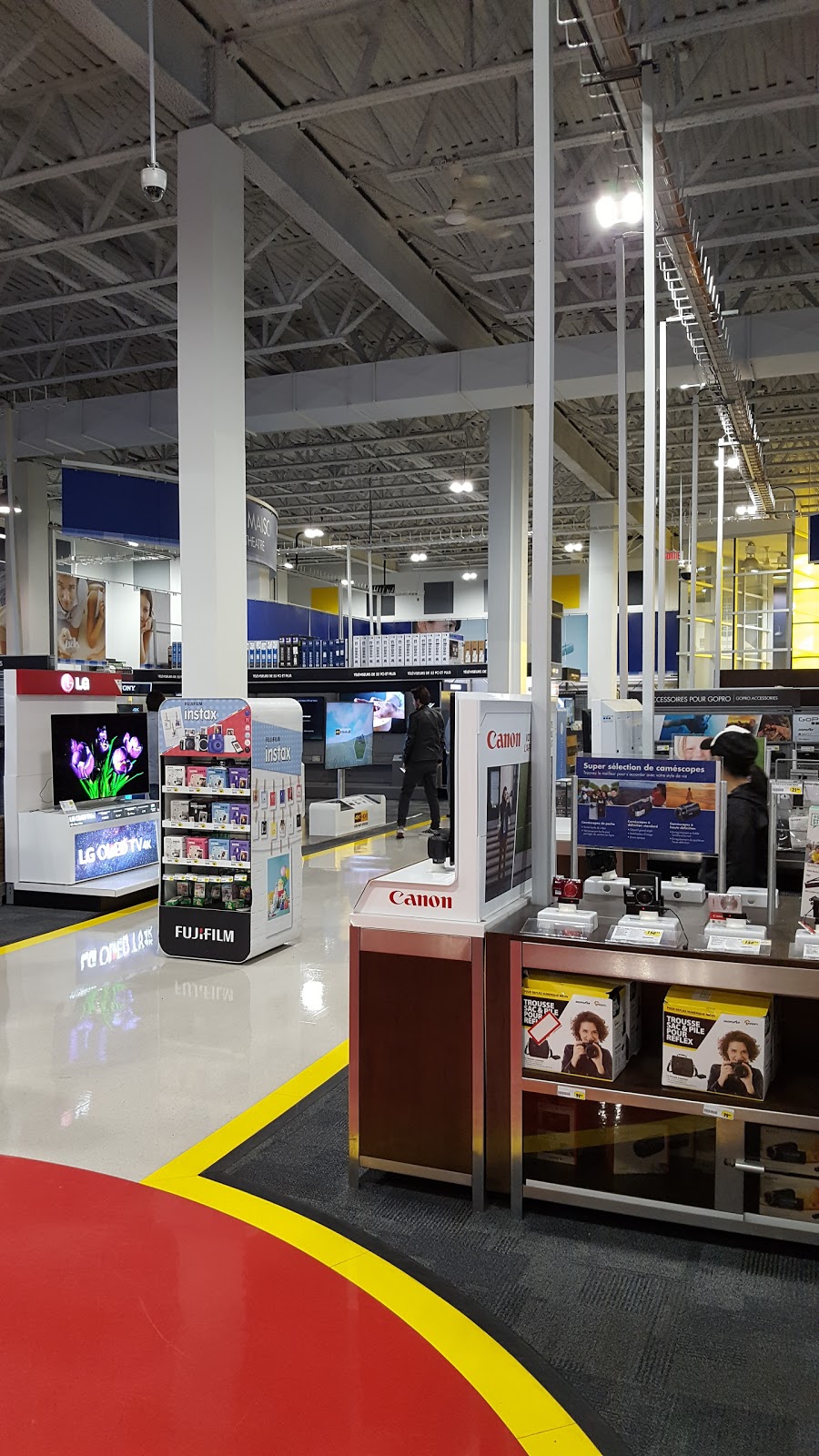 Best Buy | 8871 Bd de lAcadie, Montréal, QC H4N 3K1, Canada | Phone: (866) 237-8289