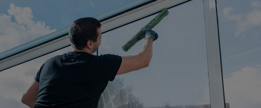 Armaan Window Cleaning | 22 Lloyd Cres, Brampton, ON L7A 4J5, Canada | Phone: (647) 809-9210