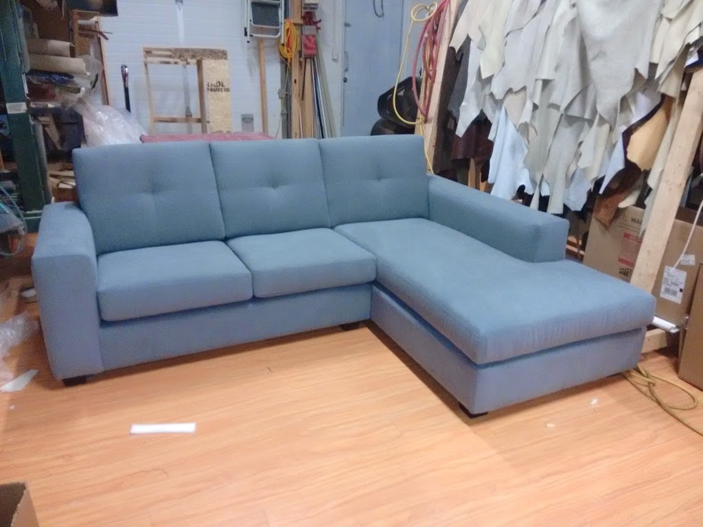 TOPSTITCH Sofa Design | 8 Automatic Rd Unit 5A, Brampton, ON L6S 5N4, Canada | Phone: (905) 487-0464