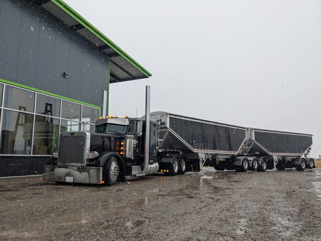 LF Truck Centre | 653 12 St, Fort Macleod, AB T0L 0Z0, Canada | Phone: (403) 553-0253