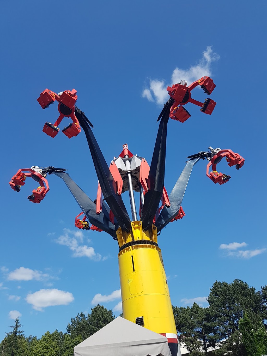 Sledge Hammer | 1 Canadas Wonderland Drive, Maple, ON L6A 1S6, Canada | Phone: (905) 832-7000