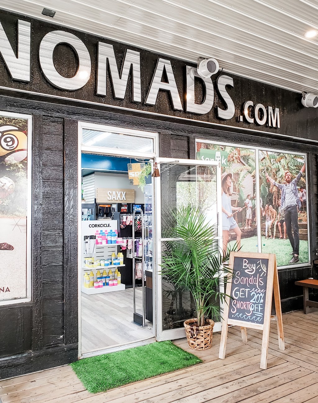 Nomads on the Lake | 4603 Lakeshore Dr, Sylvan Lake, AB T4S 1C3, Canada | Phone: (403) 887-3119