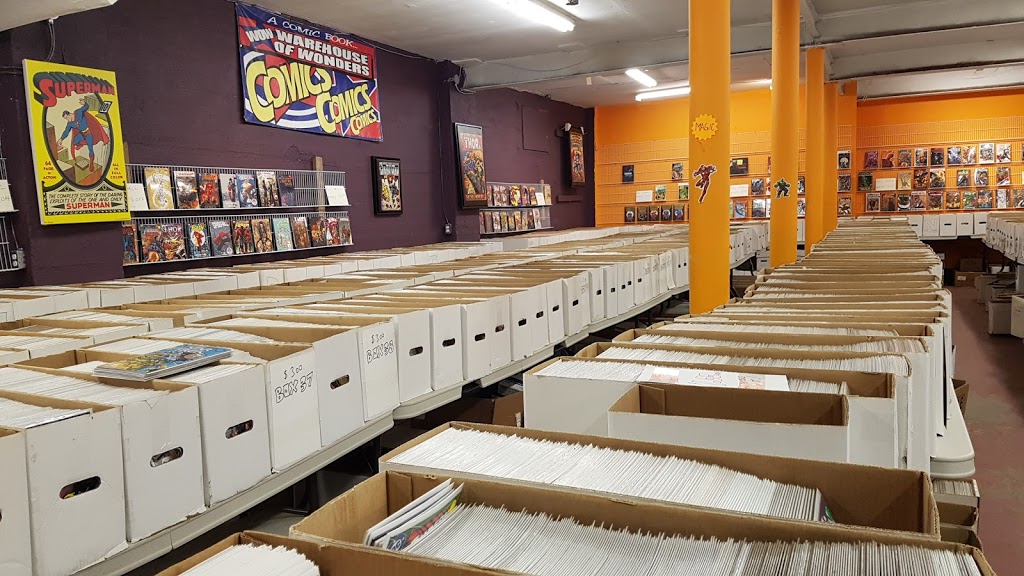 Kitchener Comic Book Warehouse | 3310 King St E, Kitchener, ON N2A 1B3, Canada | Phone: (519) 748-0555