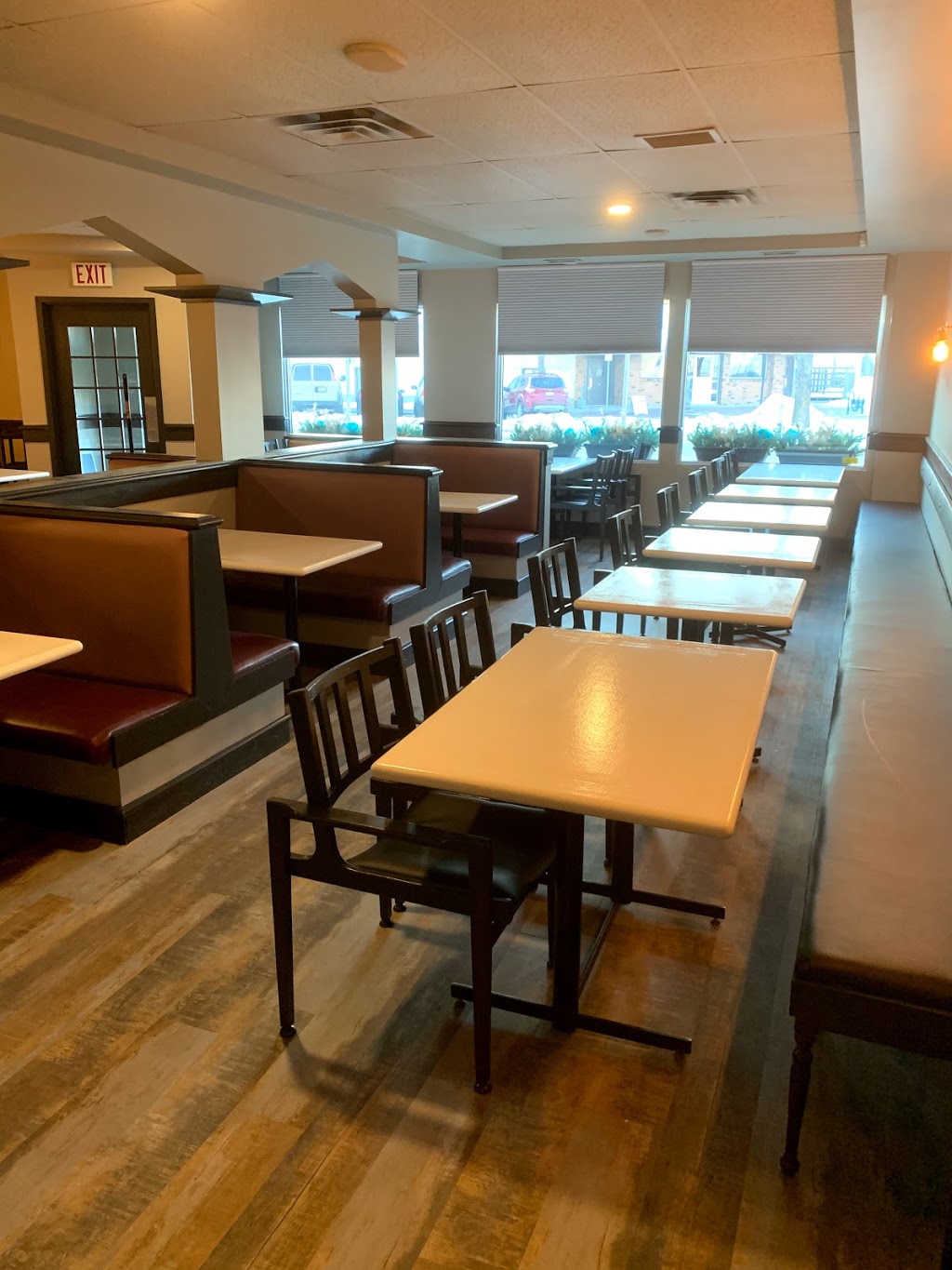 HomeRoom Diner | 4 Athabasca Ave, Devon, AB T9G 1G2, Canada | Phone: (780) 905-6346