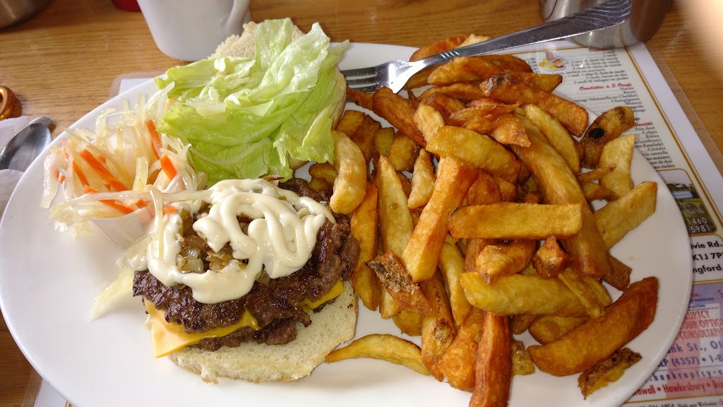 Stans Diner & Take Out | 1188 Newmarket St, Ottawa, ON K1B 1A6, Canada | Phone: (613) 746-2203