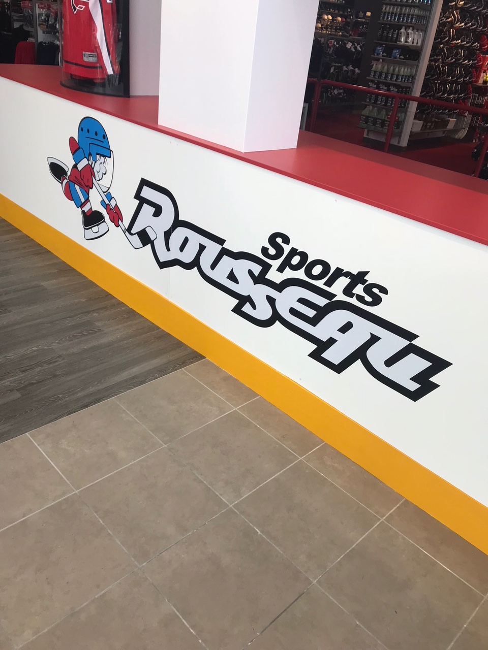 Sports Rousseau | 1000 Boulevard des Seigneurs, Terrebonne, QC J6W 1V1, Canada | Phone: (450) 471-6996