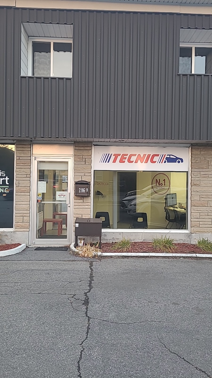 School Driving Tecnic Beauharnois | 1 Chem. de la Beauce #206, Beauharnois, QC J6N 2N1, Canada | Phone: (579) 802-0844