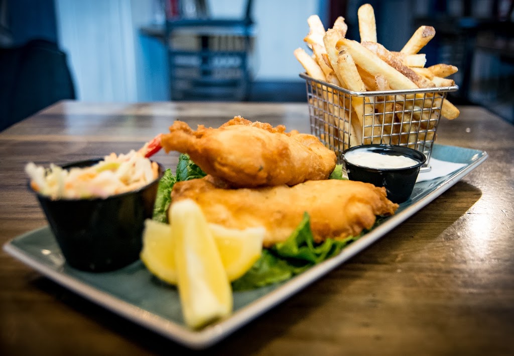 The Boathouse Eatery | 177 King St, Midland, ON L4R 3L9, Canada | Phone: (705) 527-7480