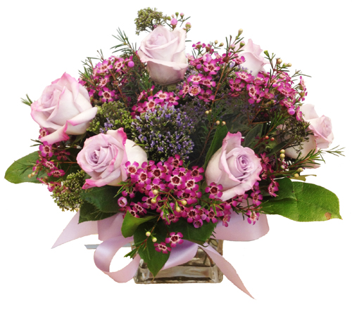 Beaconsfield Flora - local florist at Montreal West Island | 40F Boulevard Saint-Charles, Beaconsfield, QC H9W 5Z6, Canada | Phone: (514) 694-1648