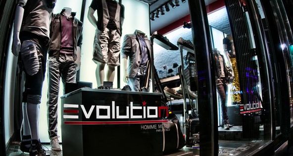 Evolution | 1381 Ste Catherine E, Montréal, QC H2L 2H7, Canada | Phone: (514) 597-2310