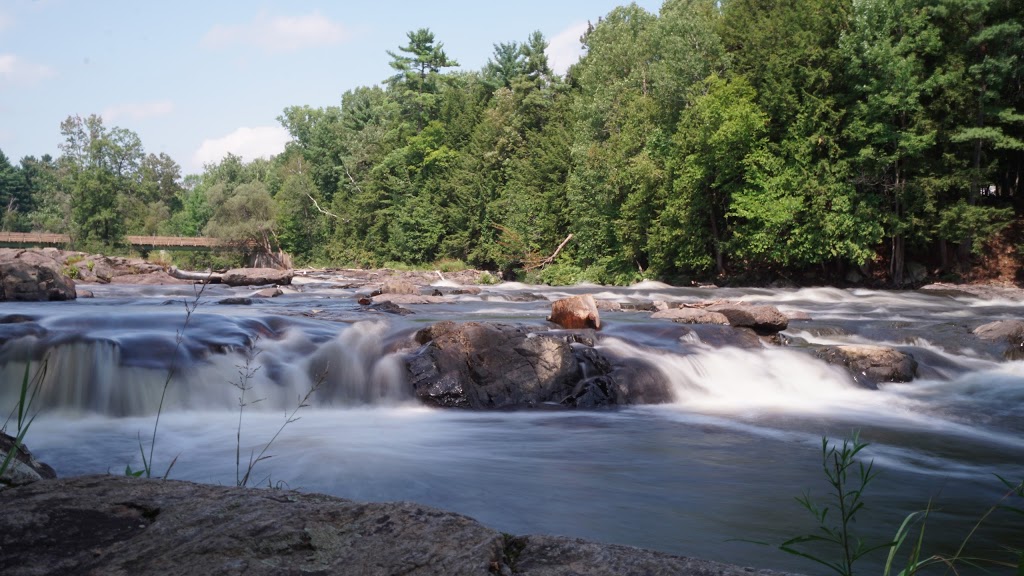 Parc régional de la Rivière-du-Nord (Chutes Wilson) | 750 Chemin de la Rivière du N, Saint-Jérôme, QC J7Y 5G2, Canada | Phone: (450) 431-1676