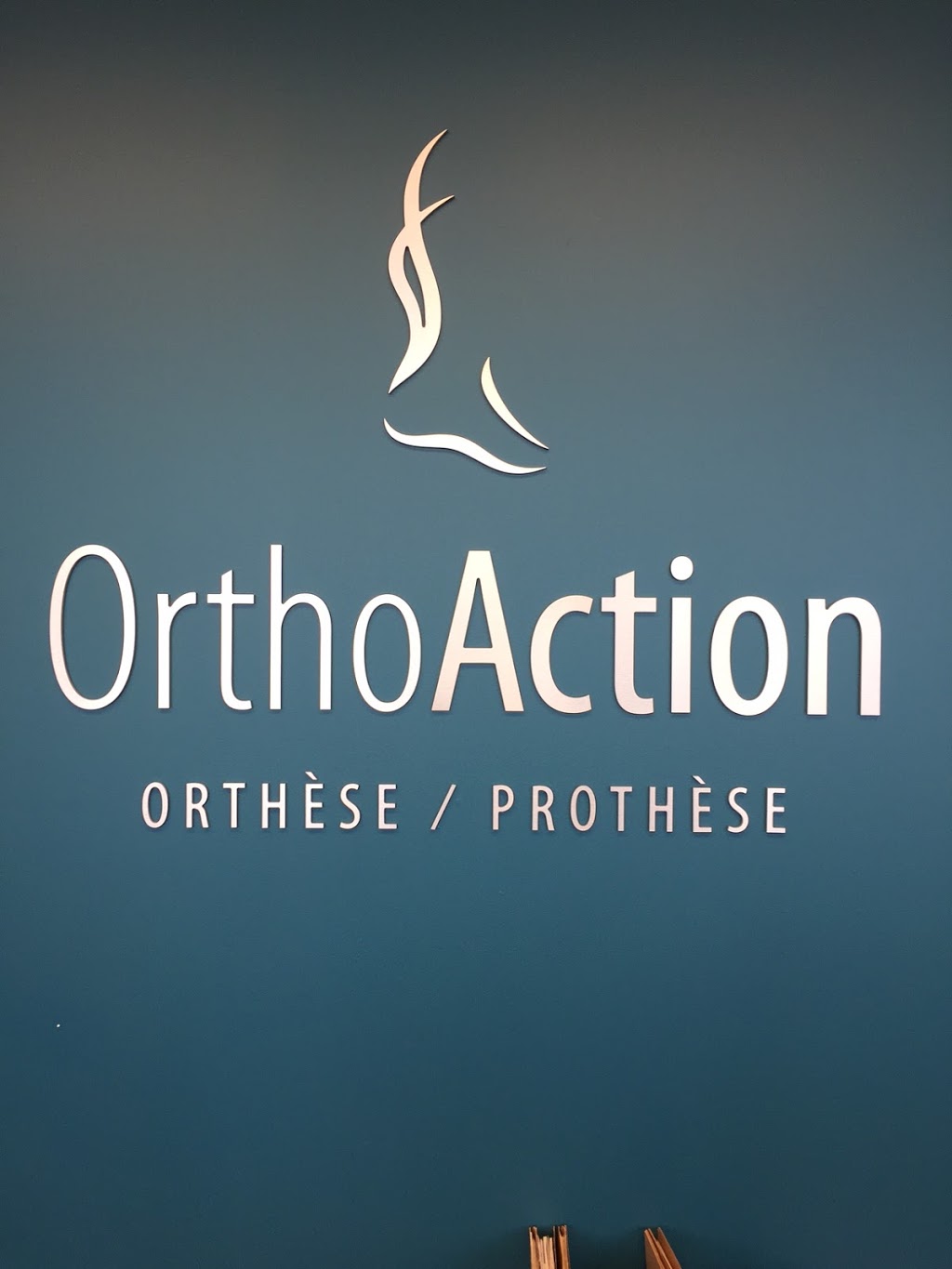 OrthoAction Inc. | 4915 Rte Marie-Victorin, Contrecoeur, QC J0L 1C0, Canada | Phone: (800) 949-6164