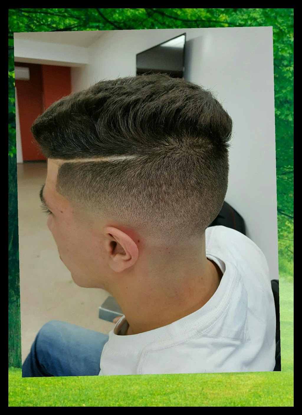 Flat Top Barbershop | 212 Boulevard Curé-Labelle, Sainte-Rose, QC H7L 3A1, Canada | Phone: (450) 937-3755