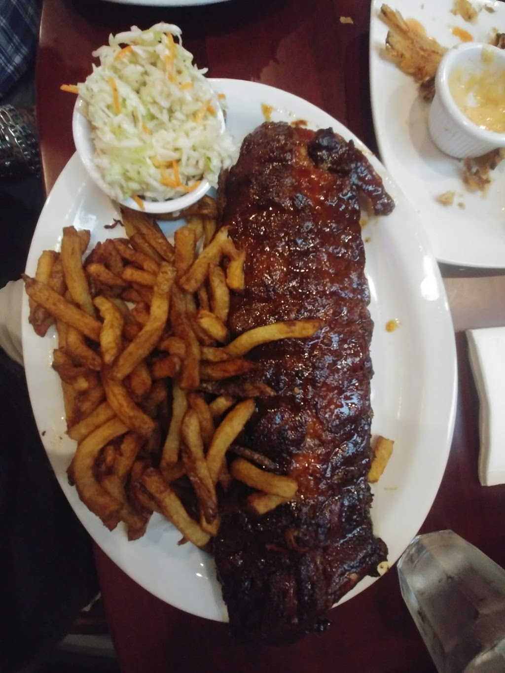 Rubs BBQ Americain - Laval Ouest | 4745 Boulevard Dagenais O W, Laval, QC H7R 1L7, Canada | Phone: (450) 962-7827