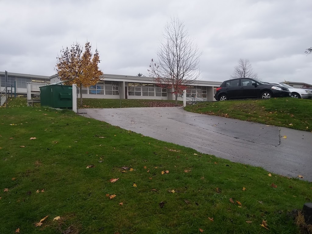 Parkcrest Elementary | 6055 Halifax St, Burnaby, BC V5B 2P4, Canada | Phone: (604) 296-9039