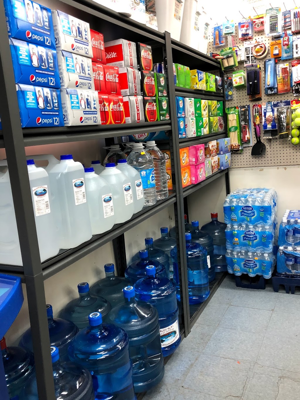 Scotts Convenience Store And Dry Cleaners | 5 Lake St, Picton, ON K0K 2T0, Canada | Phone: (613) 476-3626