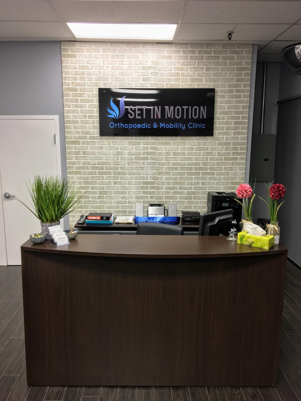 Set In Motion Orthopaedic and Mobility Clinic | 50 Richmond St E Unit. Unit #109, Oshawa, ON L1G 7C7, Canada | Phone: (905) 240-7461