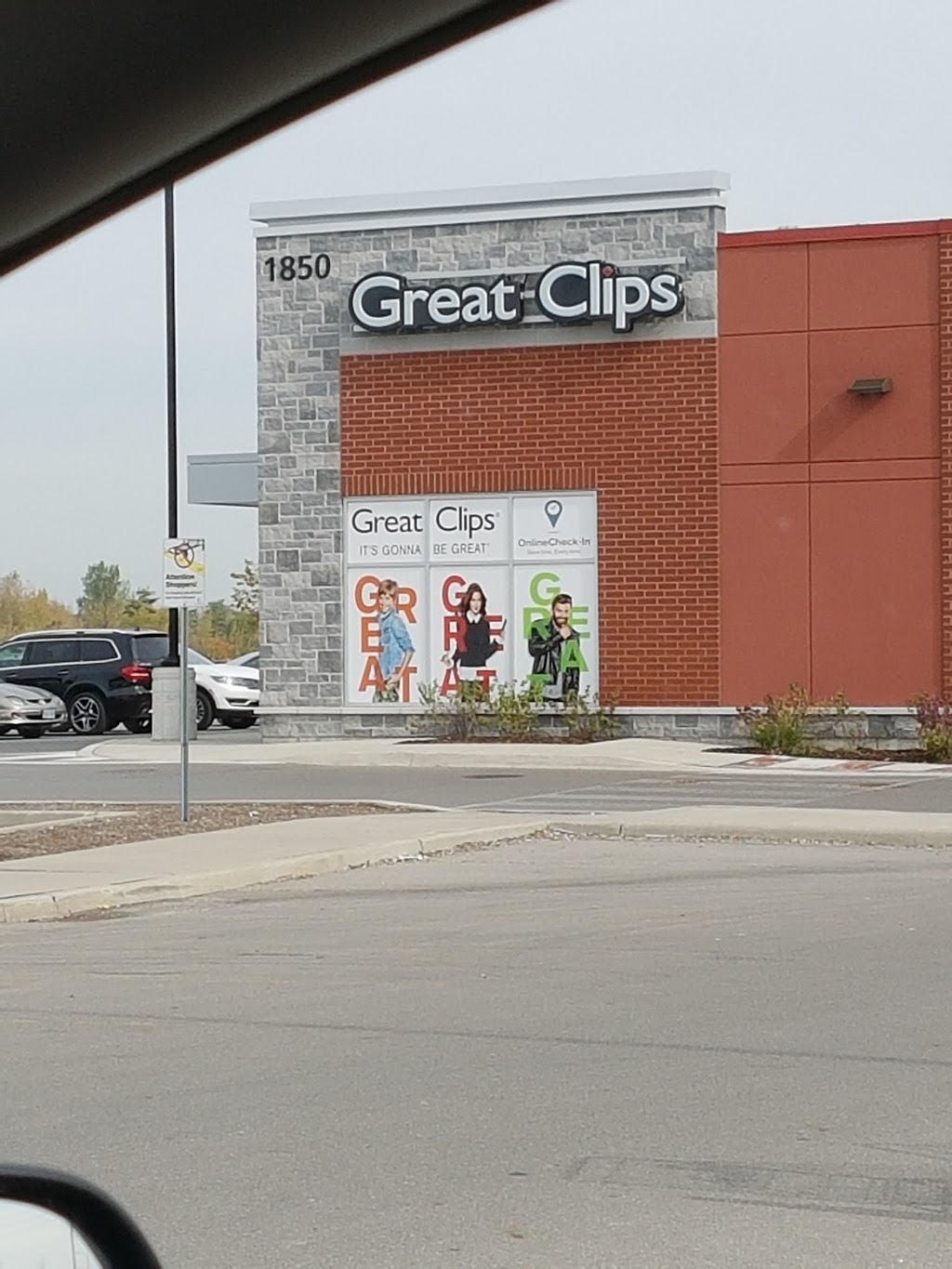 Great Clips | 1850 Major MacKenzie Dr W Unit 8, Maple, ON L6A 4E2, Canada | Phone: (289) 553-2547