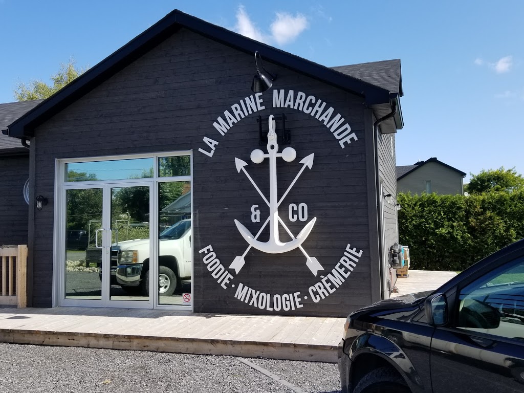 La Marine Marchande & CO | 559 Rue Hébert, Saint-Stanislas-de-Kostka, QC J0S 1W0, Canada | Phone: (450) 374-0845