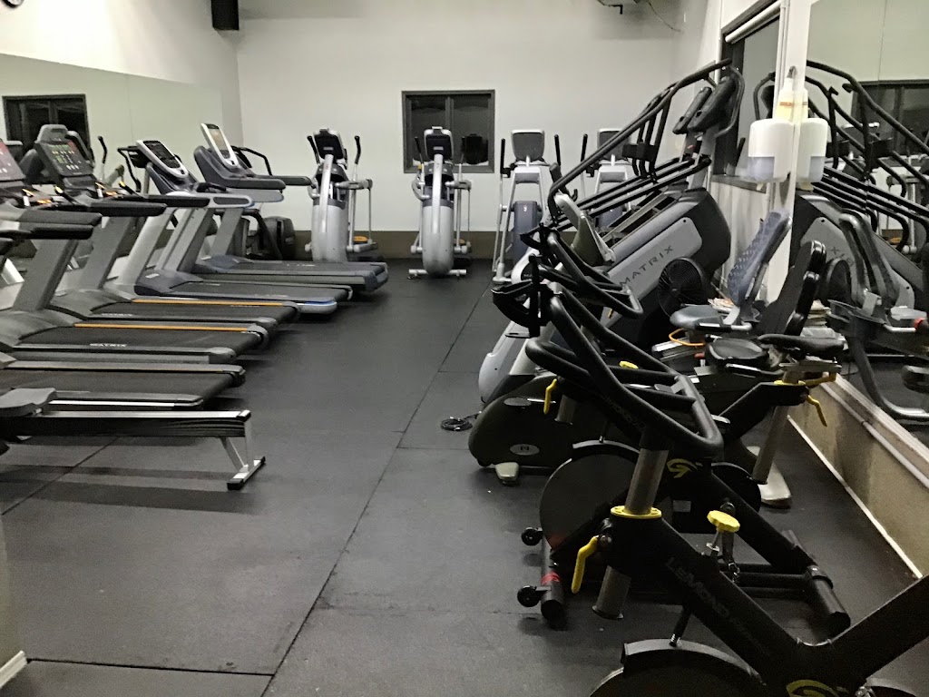 Community Fitness Connection Centre | 11922 22 Ave, Blairmore, AB T0K 0E0, Canada | Phone: (403) 562-7870