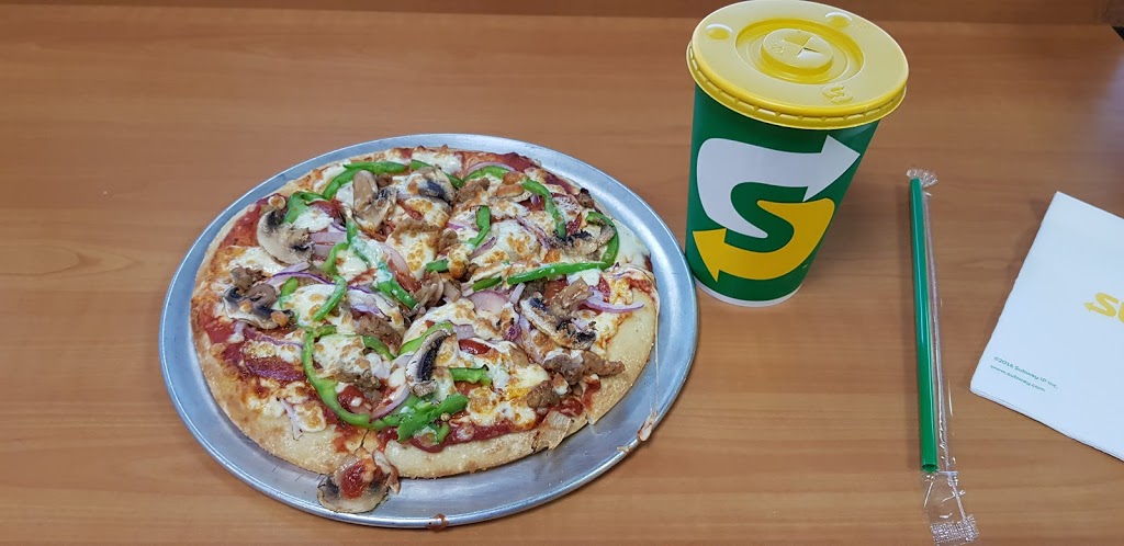 Subway | 6-160 University Ave W, Waterloo, ON N2L 3E9, Canada | Phone: (519) 884-7821