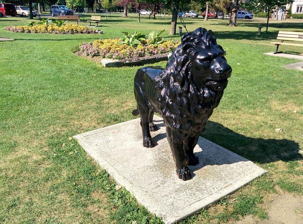 Gaskin Lion | Macdonald Park, Kingston, ON K7L, Canada