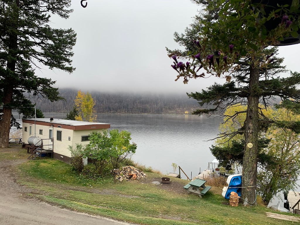 White Moose Resort | 3022 Loon Lake Rd, Cache Creek, BC V0K 1H1, Canada | Phone: (250) 459-2258