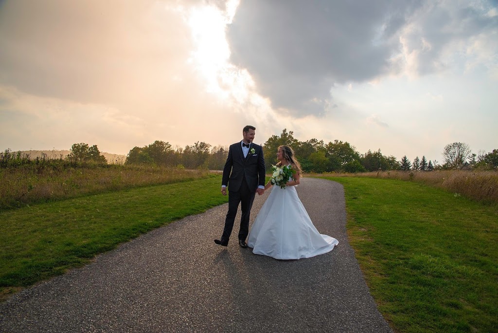 Abby Bay Photography | 1 Quail Crescent, Barrie, ON L4N 6W9, Canada | Phone: (289) 395-0065