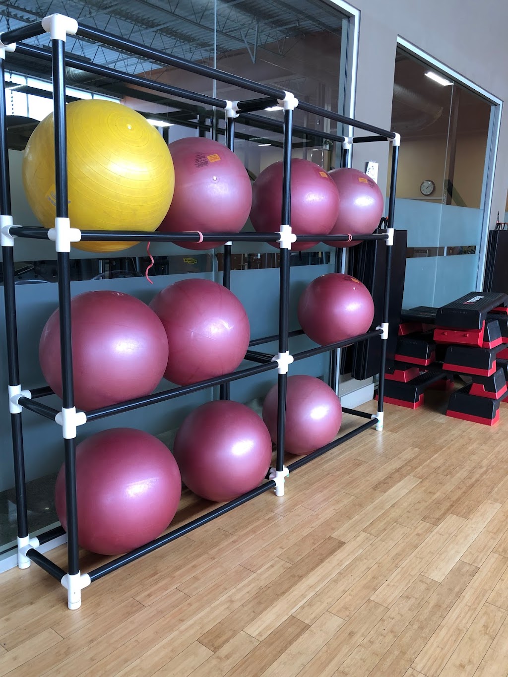 STAX Sports Therapy - Richmond Hill | inside Fitness Connection, 354 Newkirk Rd, Richmond Hill, ON L4C 5H2, Canada | Phone: (647) 768-2586