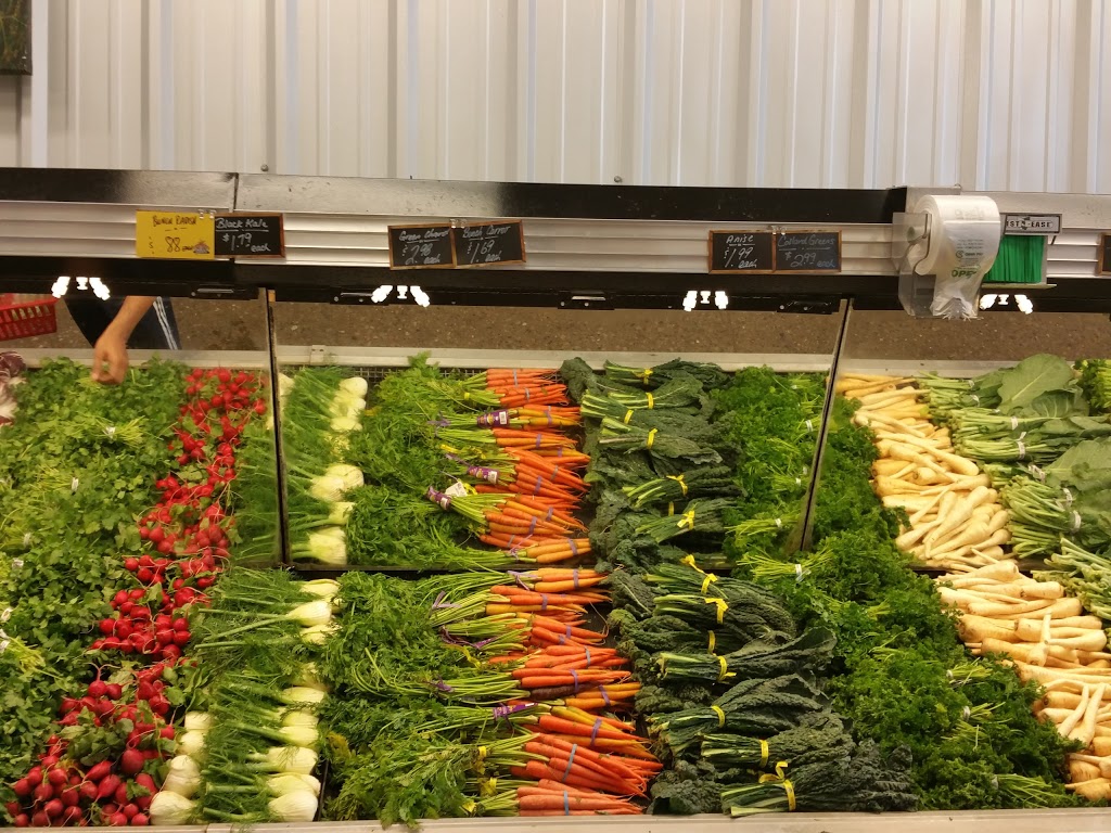 H&W Produce | 17220 95 Ave NW, Edmonton, AB T5T 6P1, Canada | Phone: (780) 486-7700