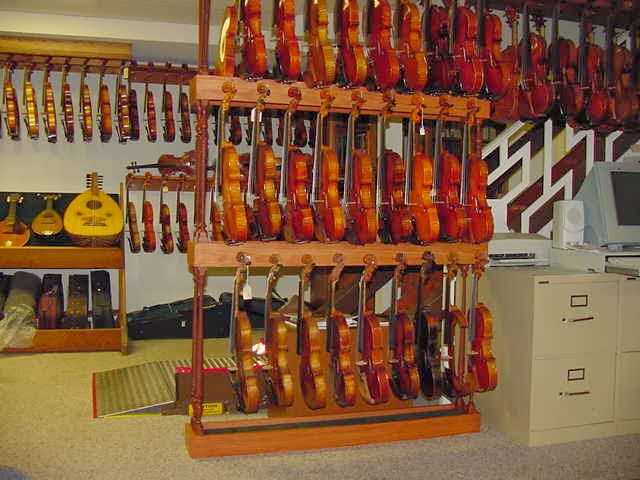 Wronas House of Violins | 907 Escarpment Dr, Lewiston, NY 14092, USA | Phone: (716) 297-2263