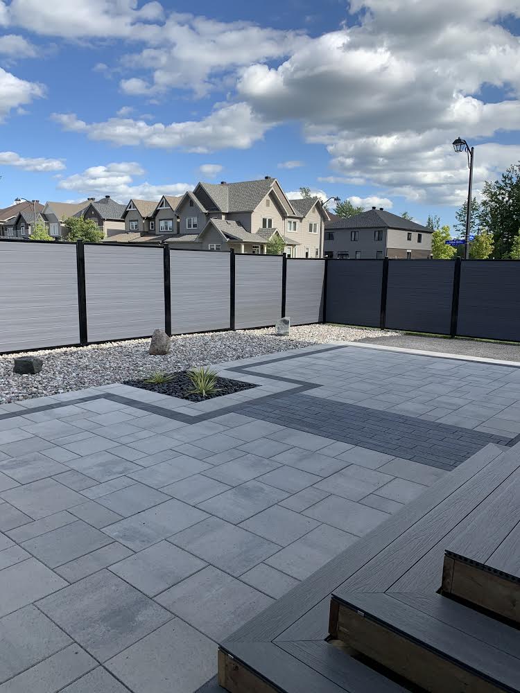 Fencescape | 1308 Humber Pl, Ottawa, ON K1B 3W3, Canada | Phone: (613) 617-4414