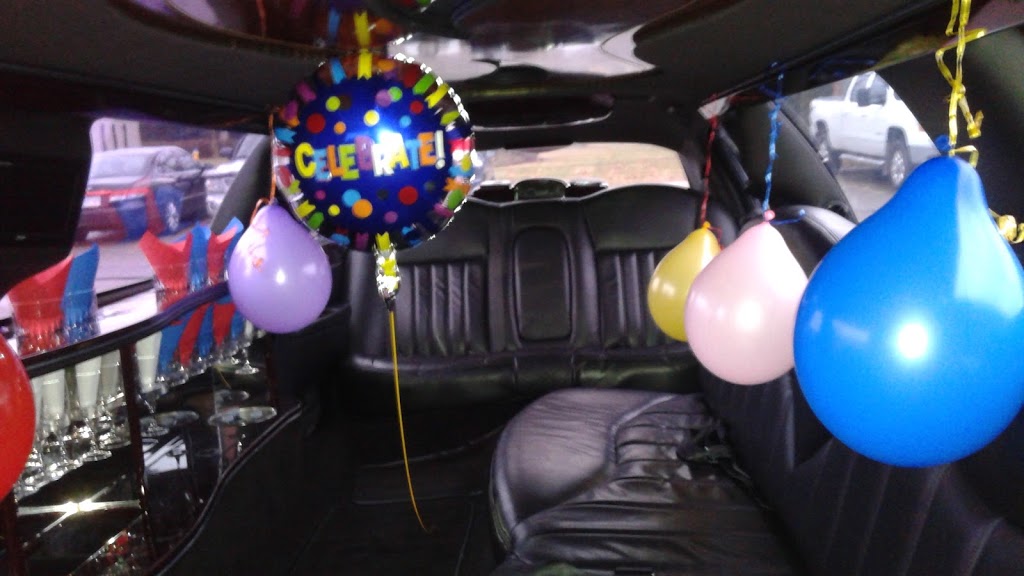 Waterloo Limo | 86 Rankin St, Waterloo, ON N2V 1V9, Canada | Phone: (519) 580-5725