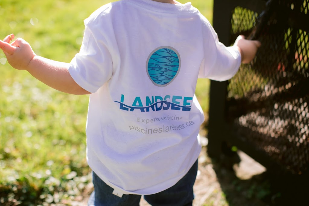 Piscines Landseer | 394 Chem. de Covey Hill, Hemmingford, QC J0L 1H0, Canada | Phone: (514) 944-8229