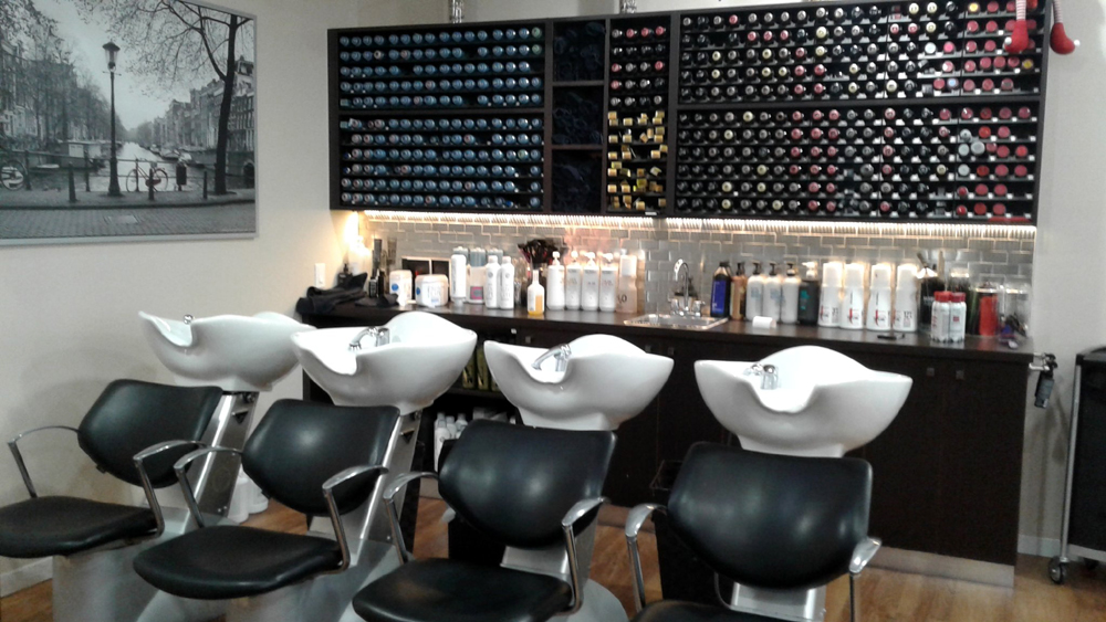 Bellissima The Salon | 1525 Dundas St E, Whitby, ON L1N 2K6, Canada | Phone: (905) 668-2299