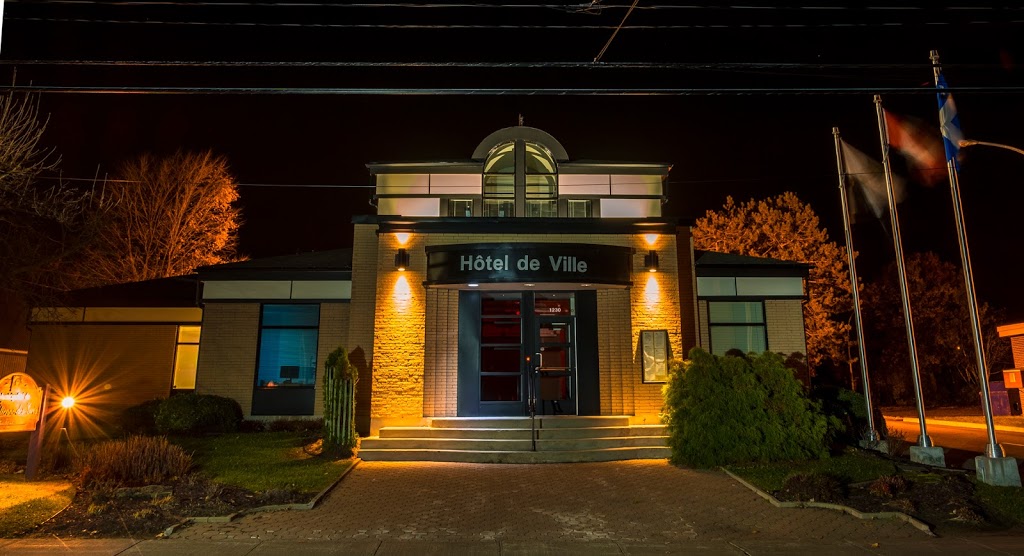 Hotel De Ville St-Etienne-Des-Gres | 1230 Rue Principale, Saint-Étienne-des-Grès, QC G0X 2P0, Canada | Phone: (819) 299-3832